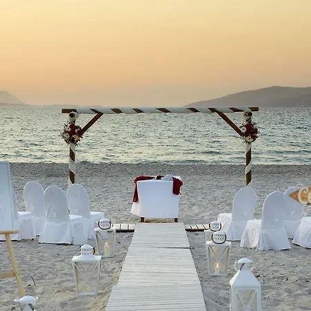 Atlantica 4* Marmári